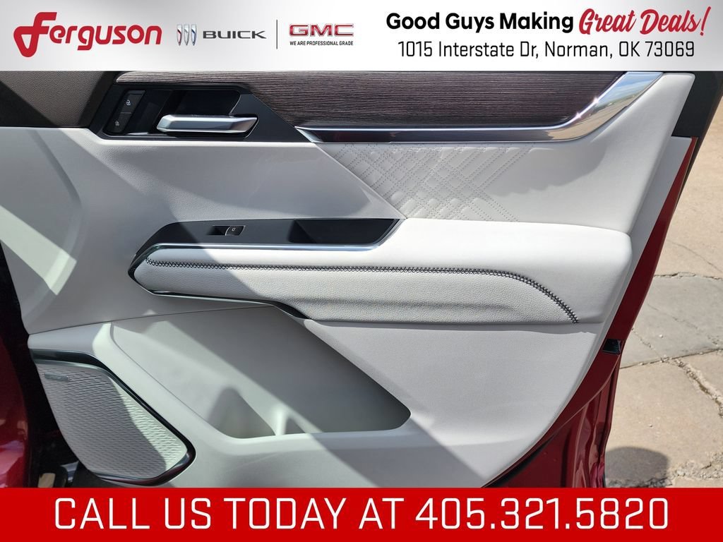 2026 GMC Acadia Denali - Photo 41
