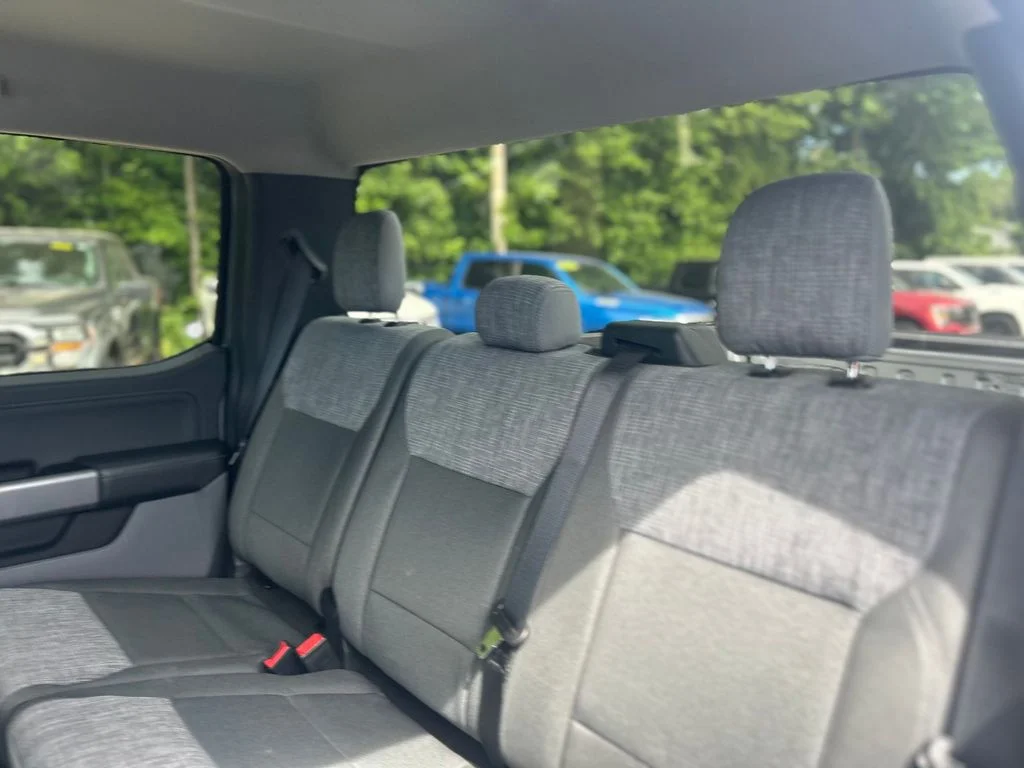Used 2022 Silver Ford XLT image 30