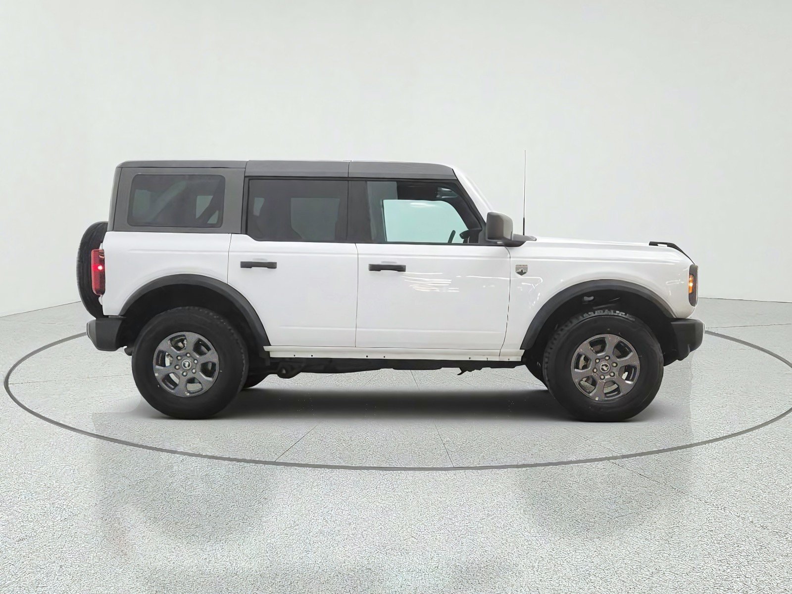 Used 2025 Oxford White Ford Big Bend image 4