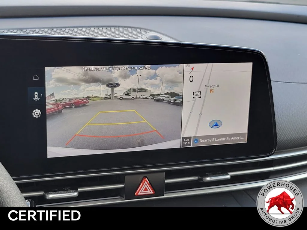 Used 2024 White Hyundai SEL image 24