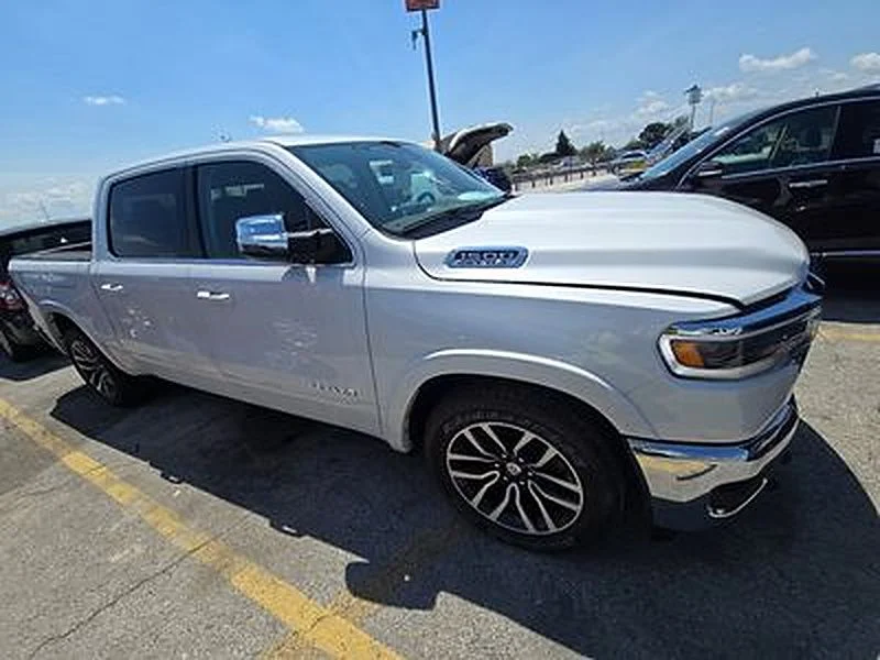 Used 2025 White Ram Limited image 3