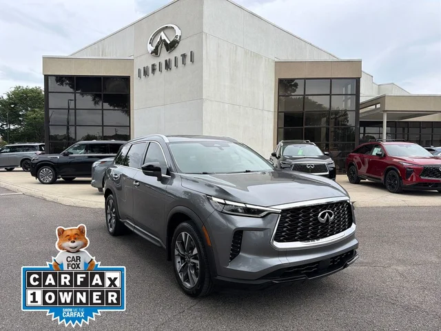2023 INFINITI QX60 LUXE