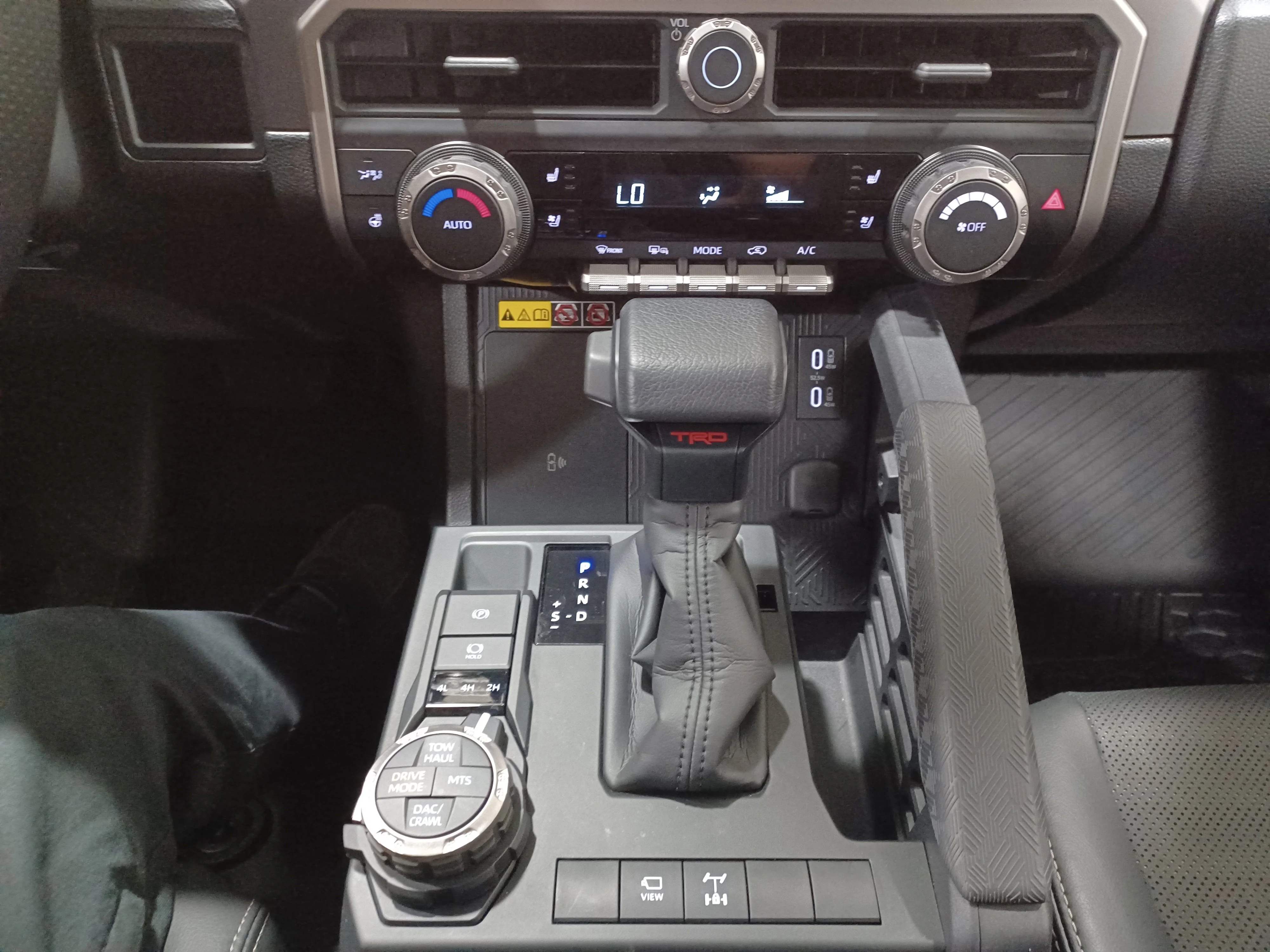 Certified Used 2025 Wind Chill Pearl Toyota TRD Off-Road 4x4*33in Tires | 3.5 Lift | Side Steps | 360 Cam | Cooled Leather | Sunroof image 19
