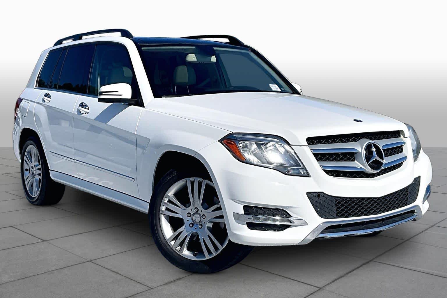 Used 2014 Polar White Mercedes-Benz GLK 350 image 3