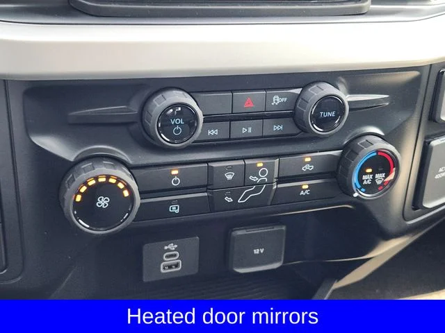 New 2027 Oxford White Ford F-250® XLT image 19