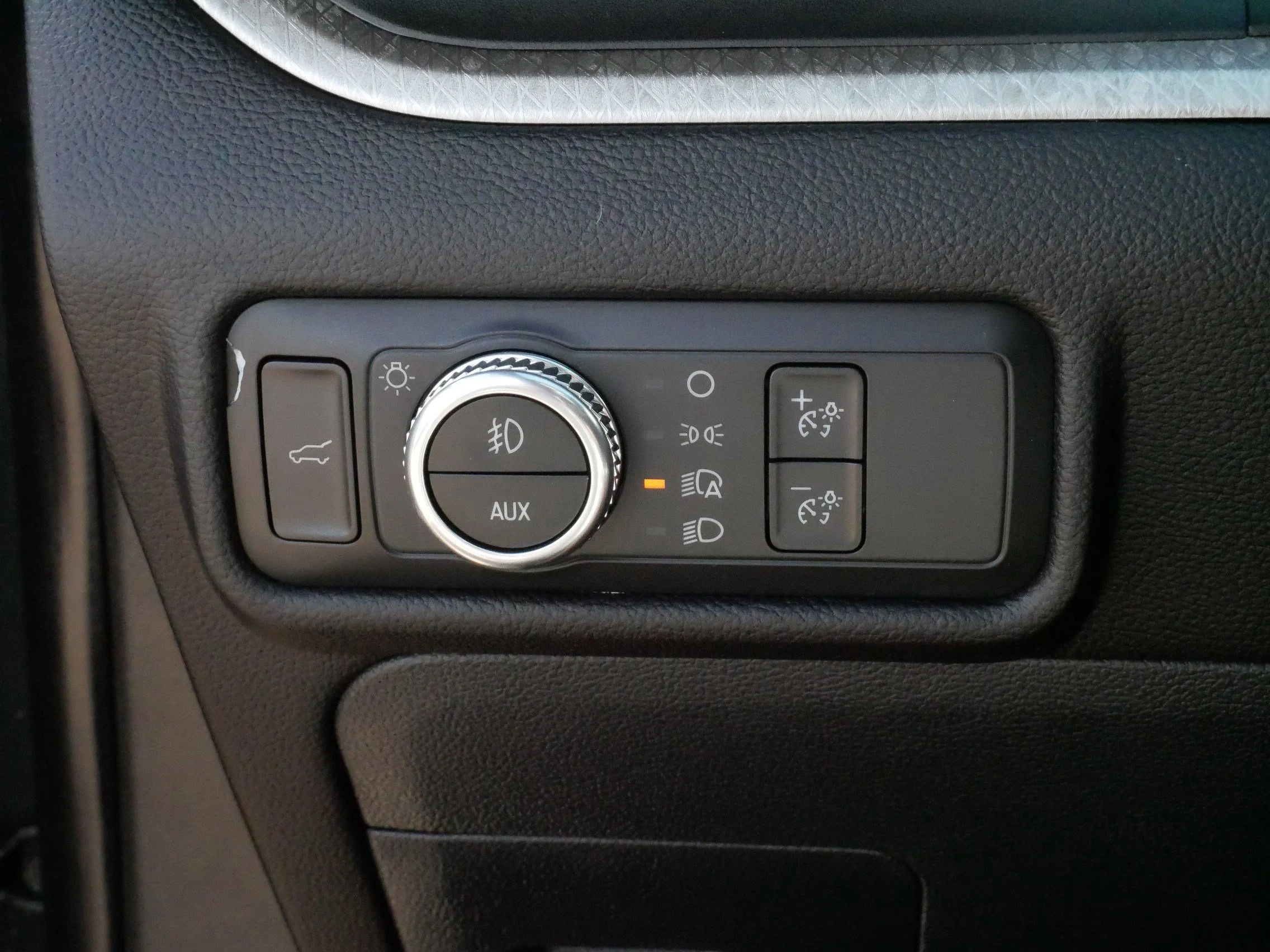 Used 2022 Gray Ford Timberline image 28