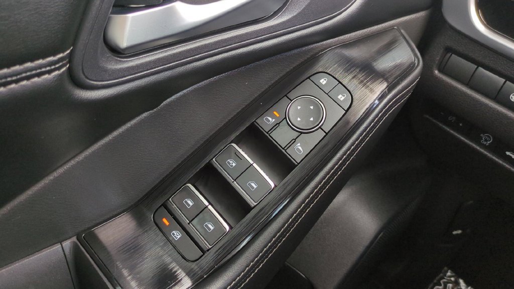 Used 2024 Black Nissan SL image 22