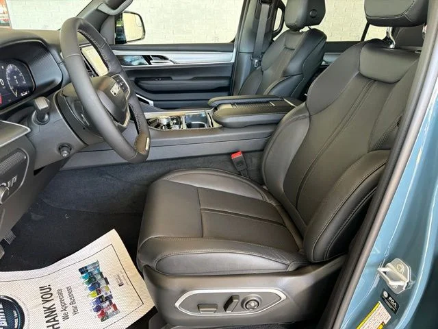 New 2026 Gray Jeep  image 17