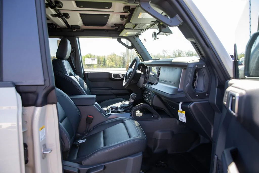New 2026 Desert Sand Ford Badlands® image 28
