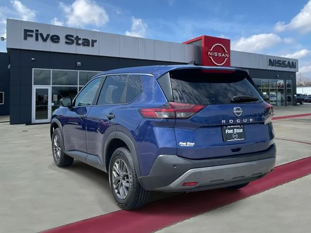 Used 2023 Blue Nissan S image 4