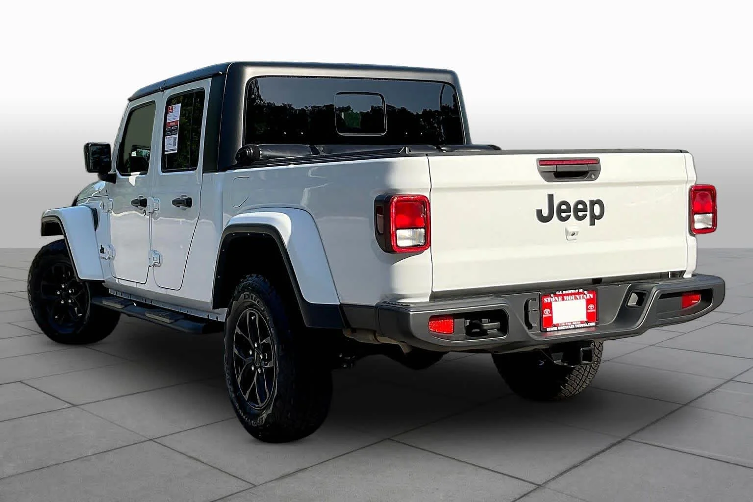 Used 2023 Bright White Clearcoat Jeep Sport S image 12