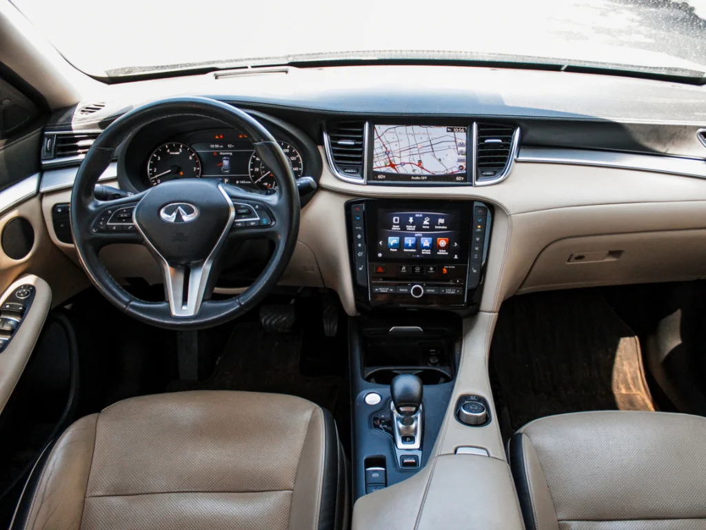 Used 2019 Graphite Shadow INFINITI ESSENTIAL image 27
