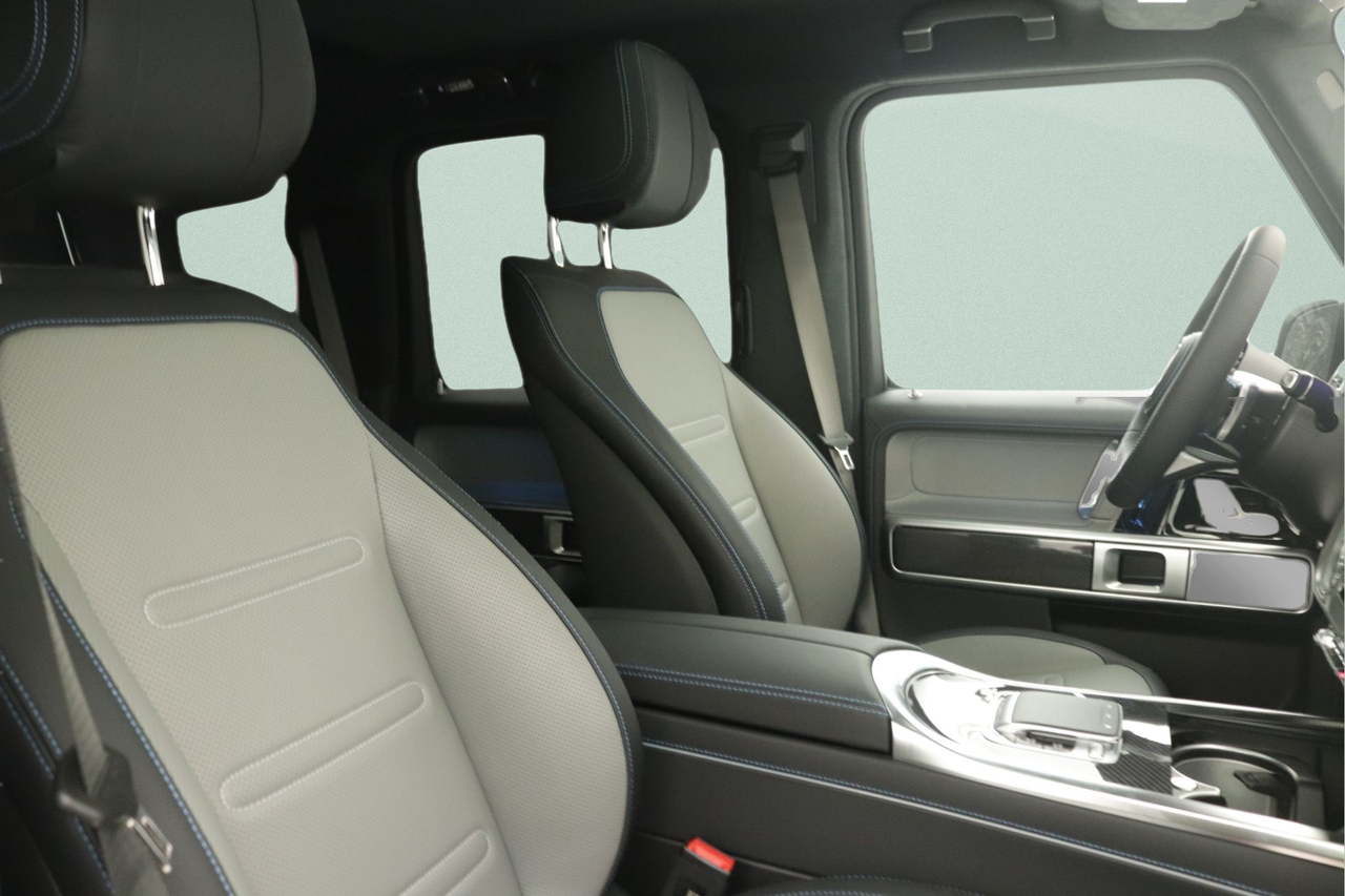 2025 Mercedes-Benz G-Class G580 - Photo 7
