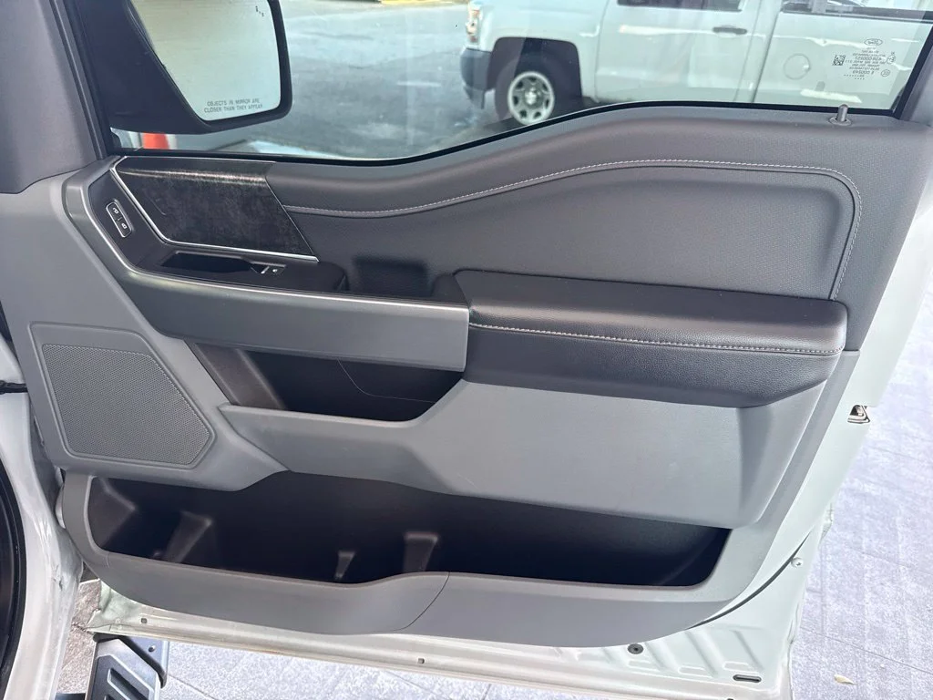 Used 2021 White Metallic Ford XLT image 43