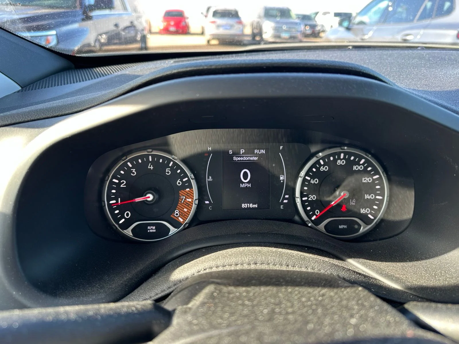 Used 2023 White Jeep Latitude image 6