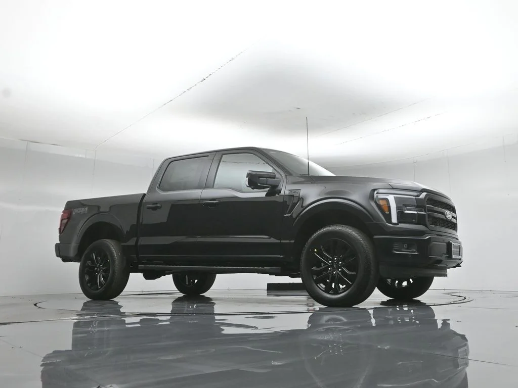 New 2026 Agate Black Metallic Ford Lariat image 3