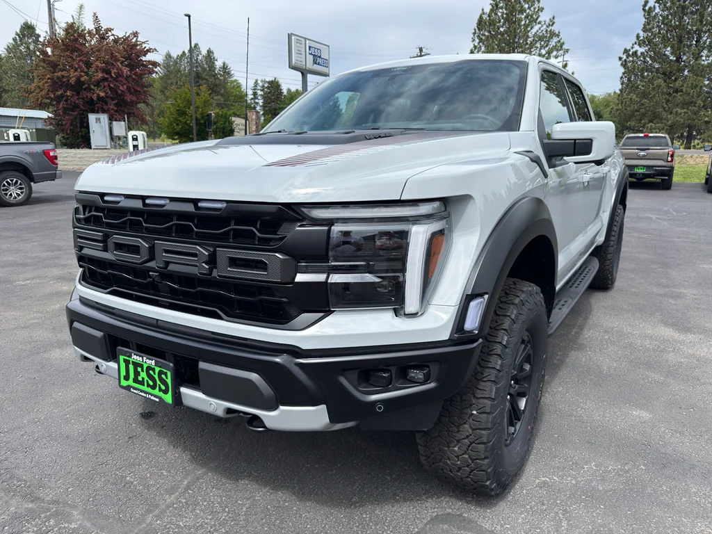 2026 Ford F-150 Raptor 4x4 SuperCrew 5-1/2 Box's photo
