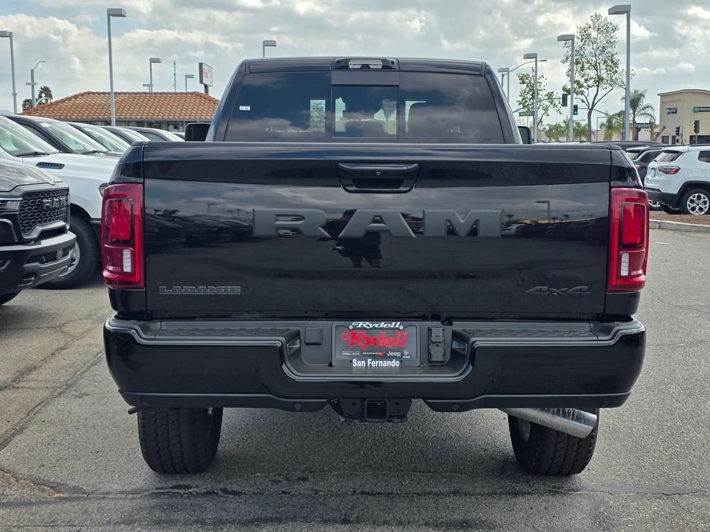 New 2026 Diamond Black Crystal Pearl-Coat Exterior Paint RAM Laramie image 5