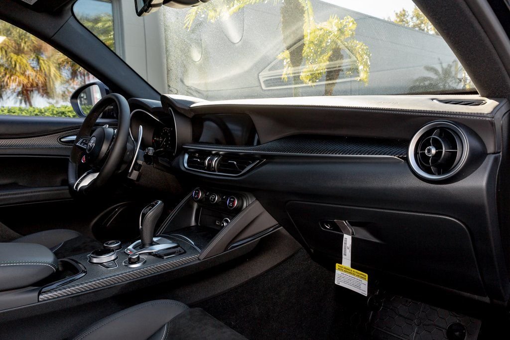 2024 Alfa Romeo Stelvio Quadrifoglio - Photo 33