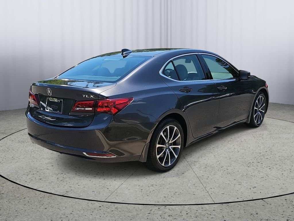 Used 2015  Acura V6 Tech image 3