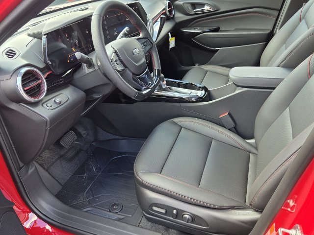 2026 Chevrolet Trax RS - Photo 6