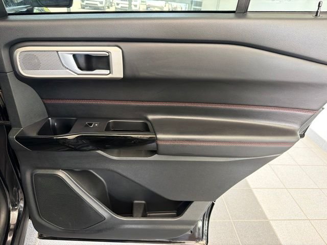 Used 2023 Black Ford ST-Line image 11