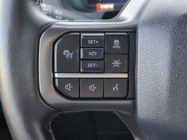 Used 2024 Gray Ford XLT image 16