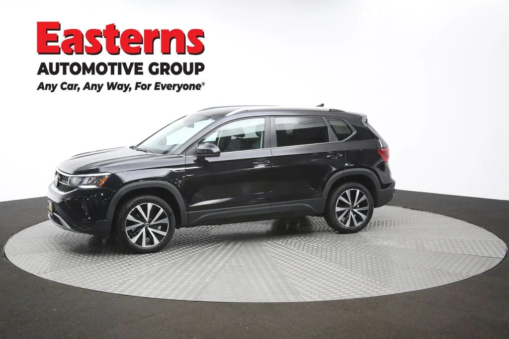 Used 2024 Black Volkswagen 1.5T SE image 55