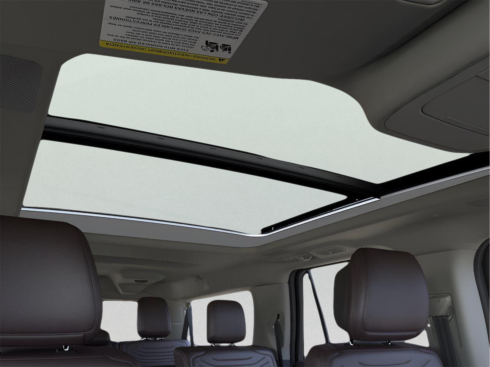 New 2026 Star White Metallic Tri-Coat Ford MAX Platinum® image 22