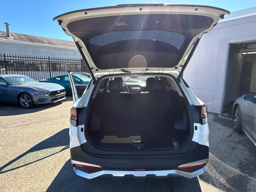 Used 2025 White Kia EX image 20