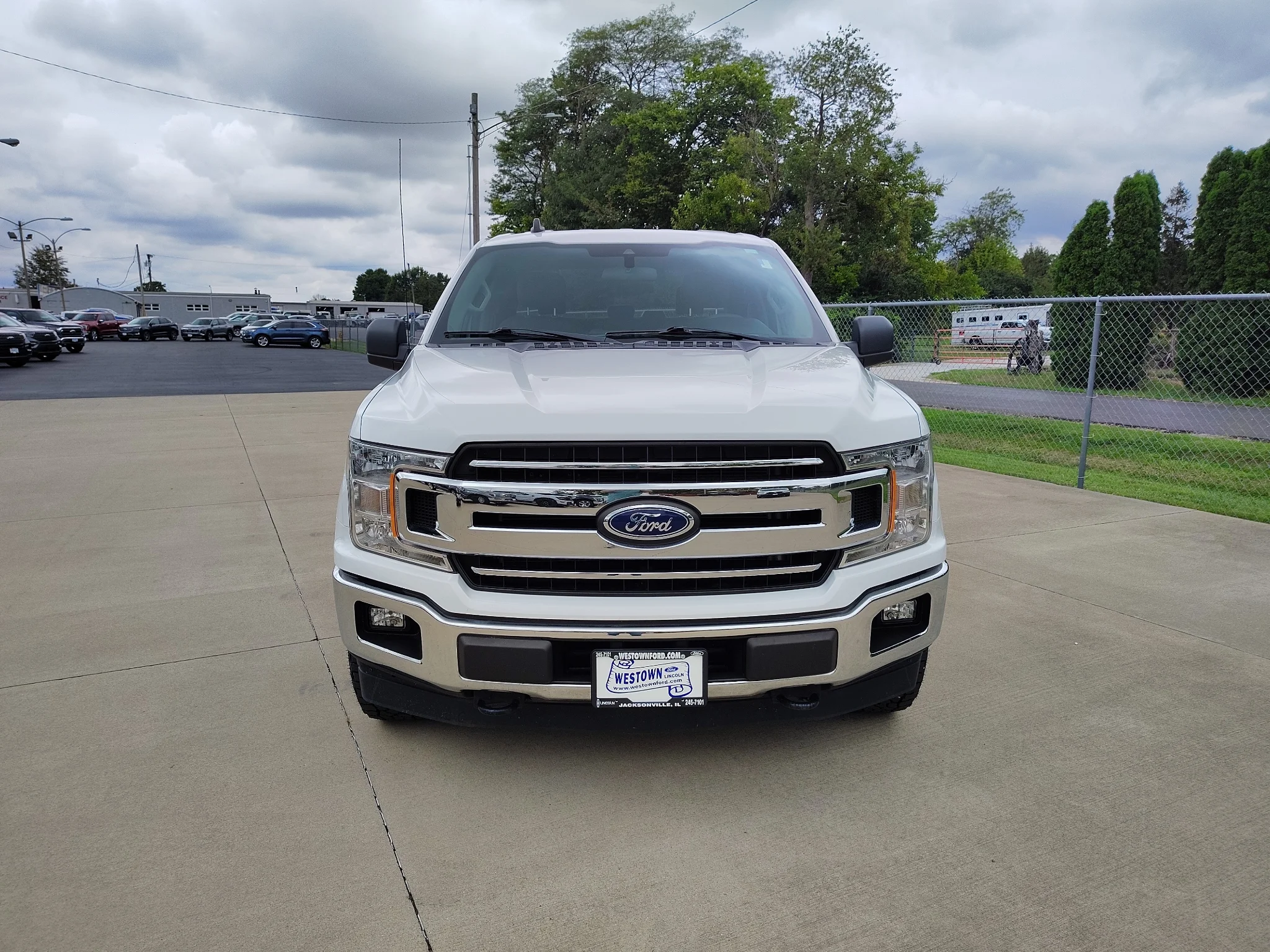 Used 2020 Oxford White Ford XLT image 8