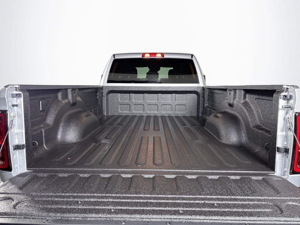 New 2026 Silver-Zynith Exterior Paint RAM Big Horn image 21