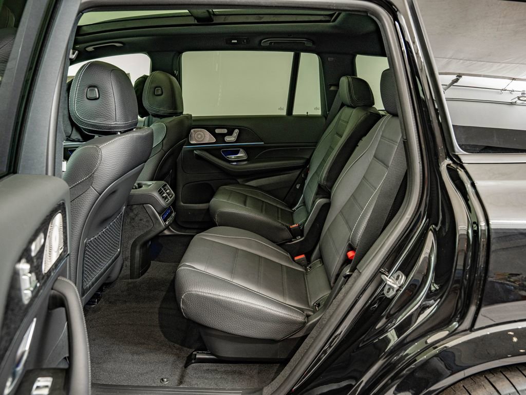 New 2026 Obsidian Black Metallic Mercedes-Benz GLS 450 image 33