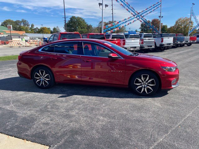 Used 2016 Red Chevrolet LT image 7