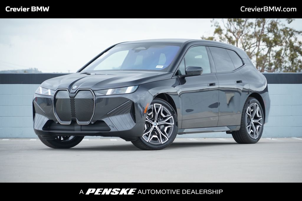 2026 BMW iX xDrive45's photo