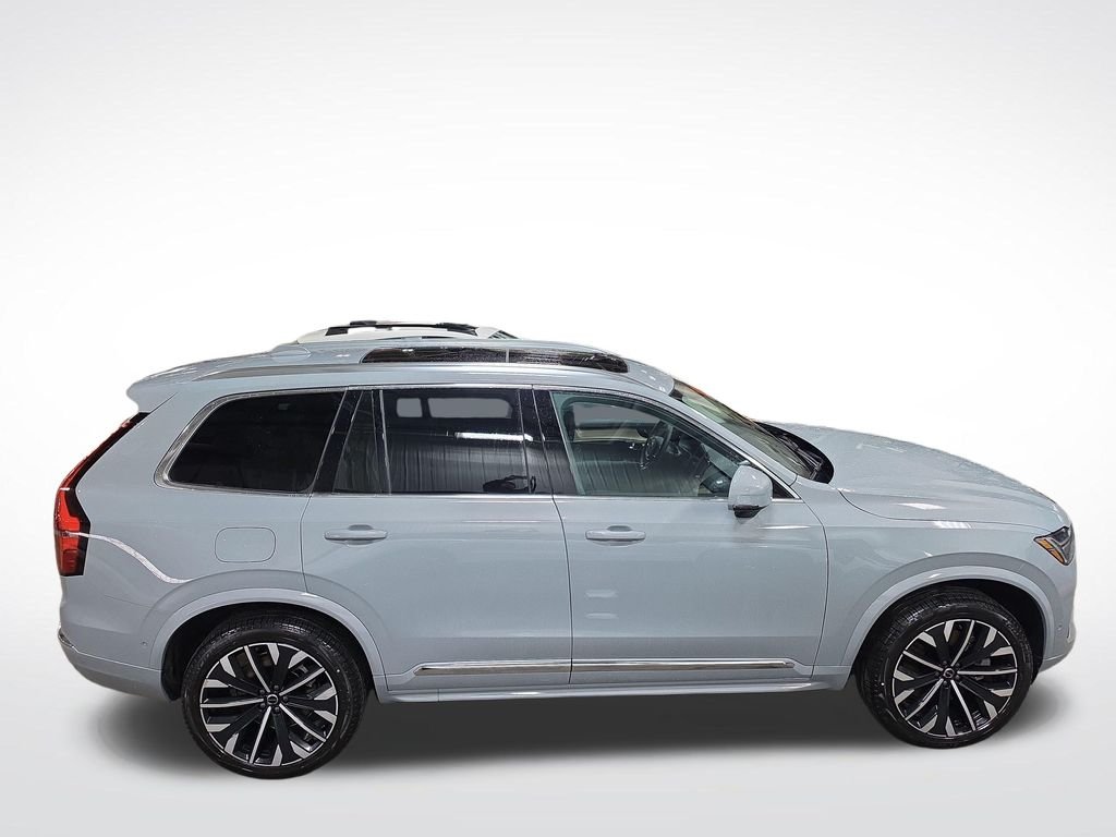 New 2026 Gray Volvo T8 Plus image 4
