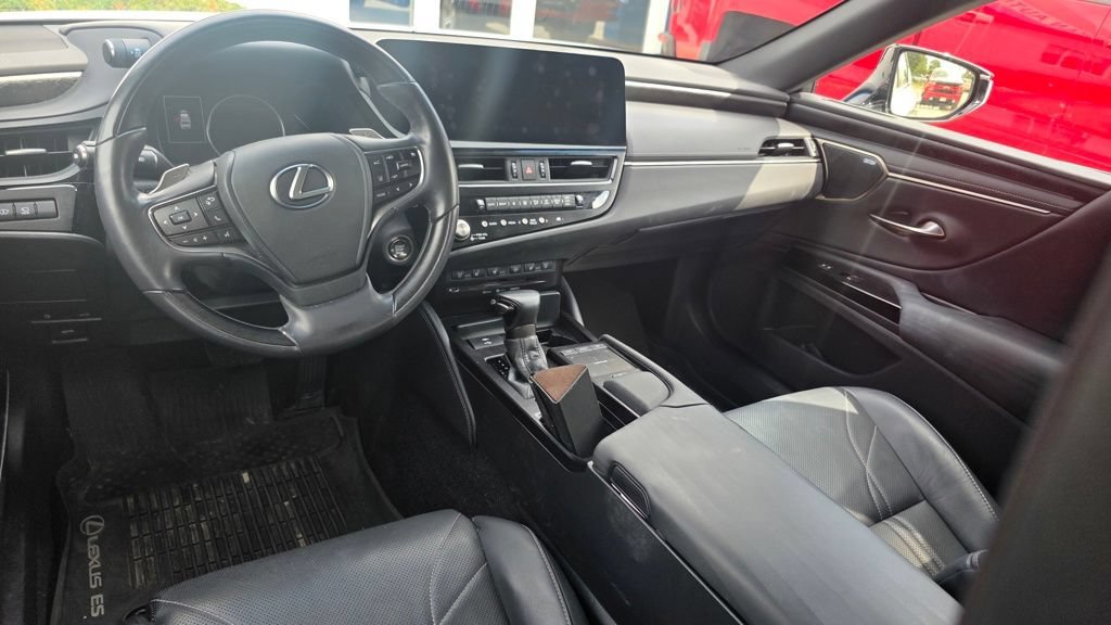 Used 2022  Lexus ES 350 Ultra Luxury image 7