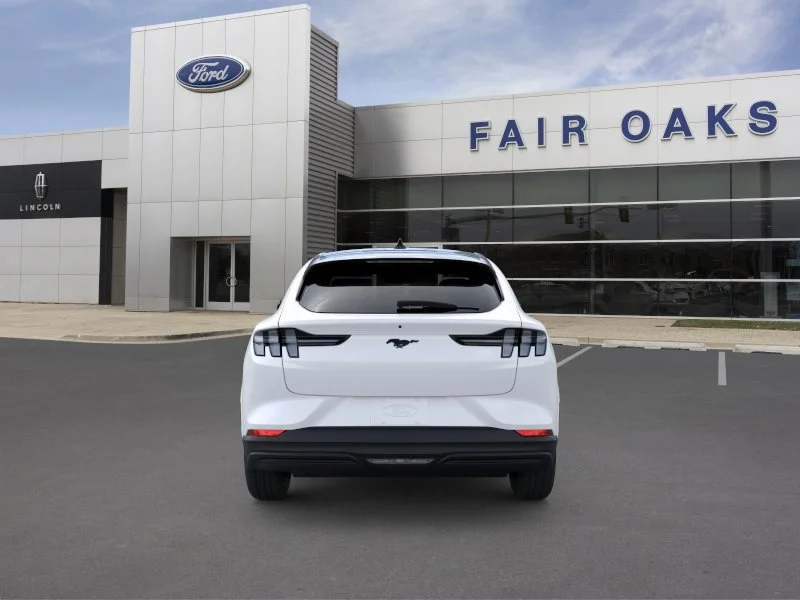New 2026 Star White Metallic Tri-coat Ford Premium image 27