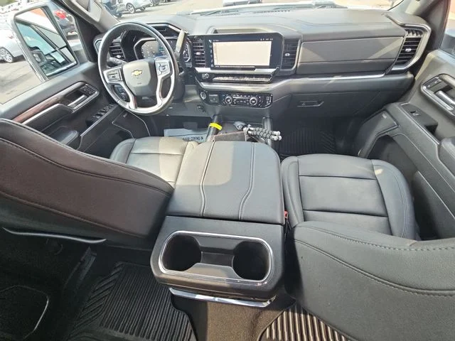 Used 2024 White Chevrolet LTZ image 22