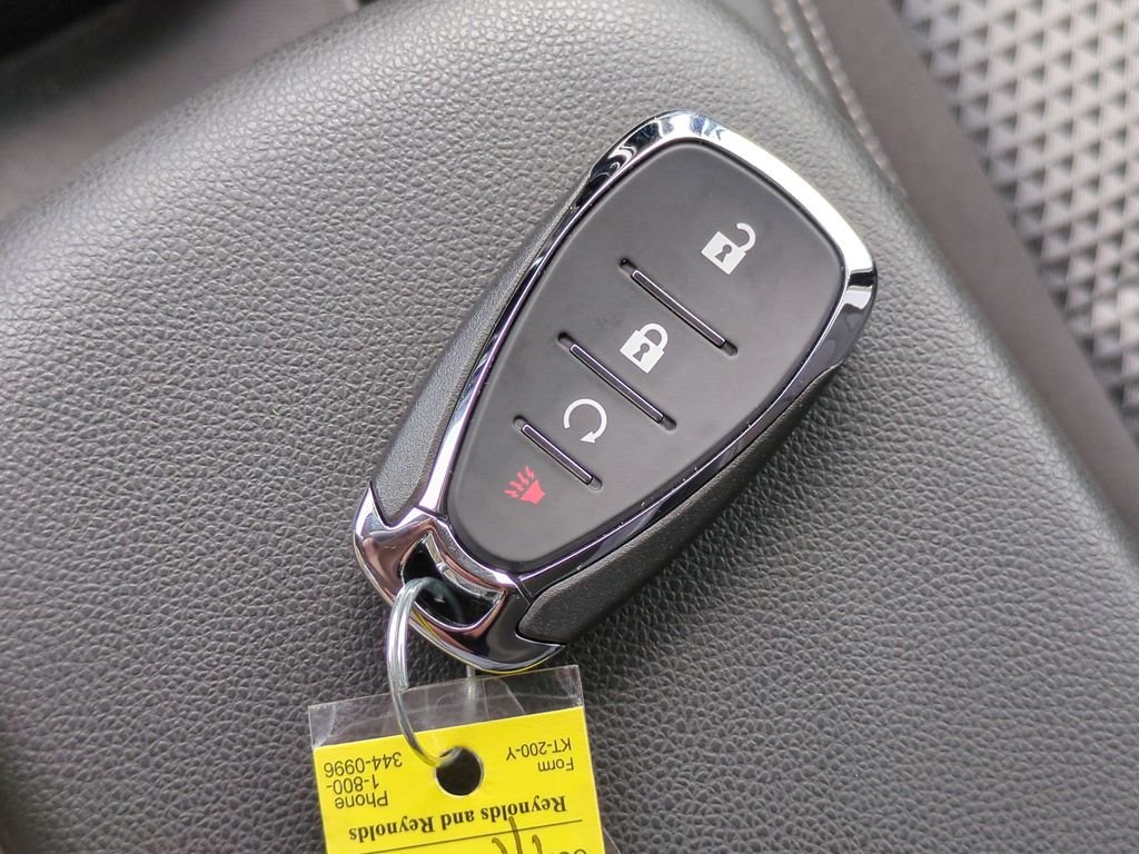 Used 2025 Gray Chevrolet LT image 26