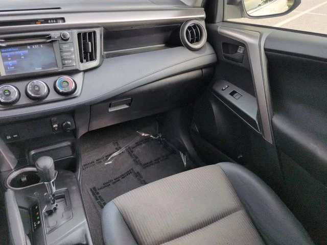 Used 2017 White Toyota LE image 17