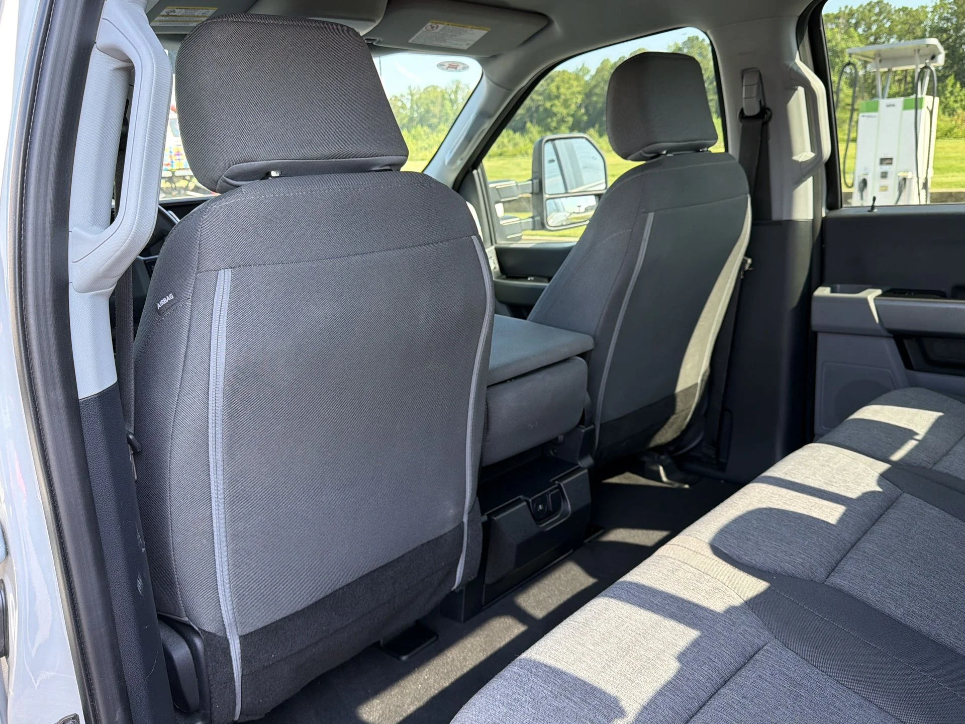 Used 2025 Avalanche Ford XL image 23