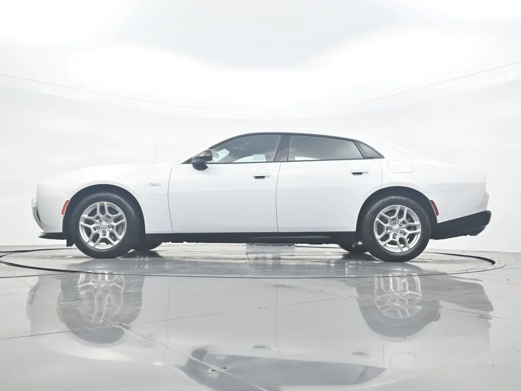 New 2026 White Knuckle Exterior Paint Dodge R/T image 43