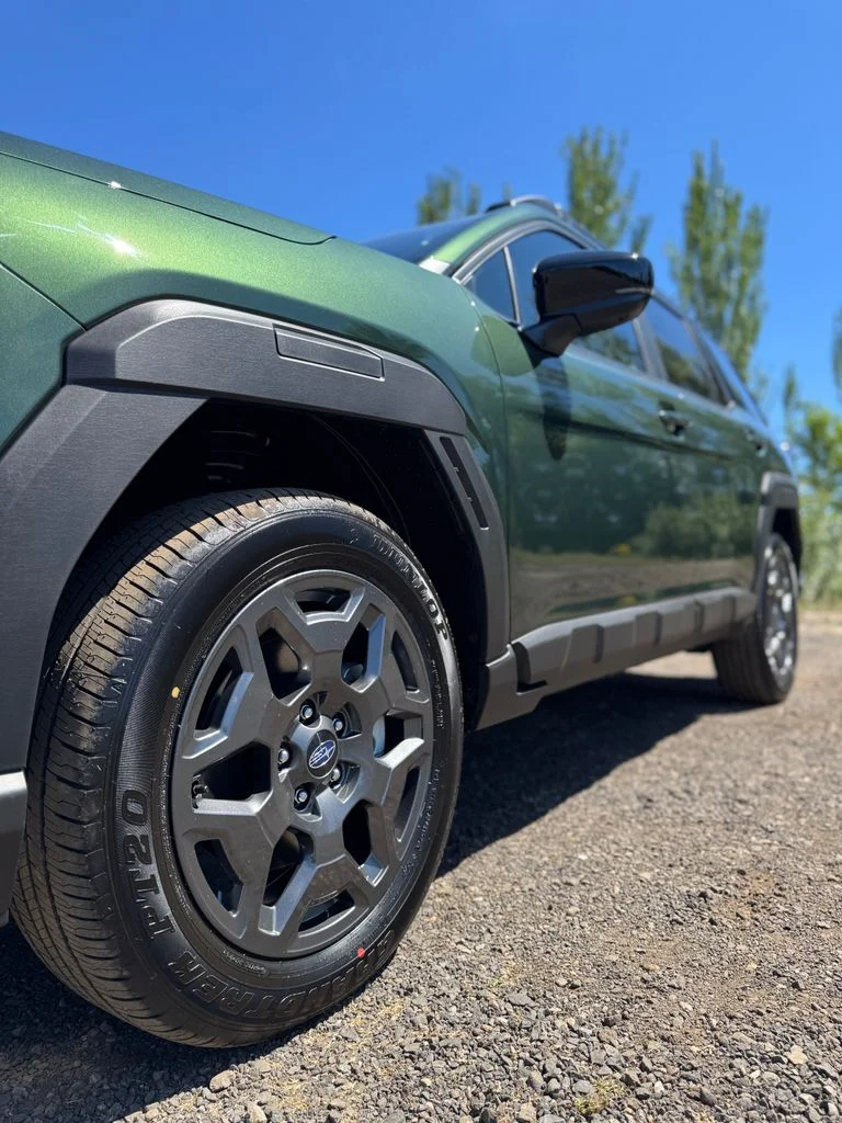 New 2026 DEEP EMERALD GREEN PEARL Subaru Premium image 11
