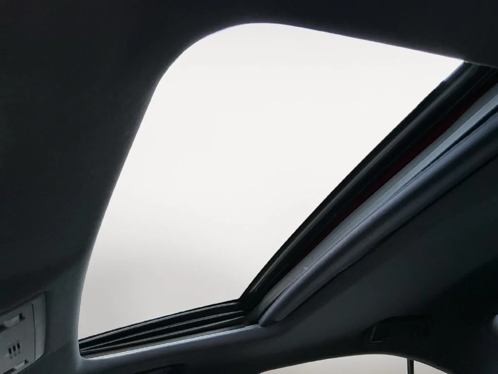 Used 2018 Red Lexus 350 image 17