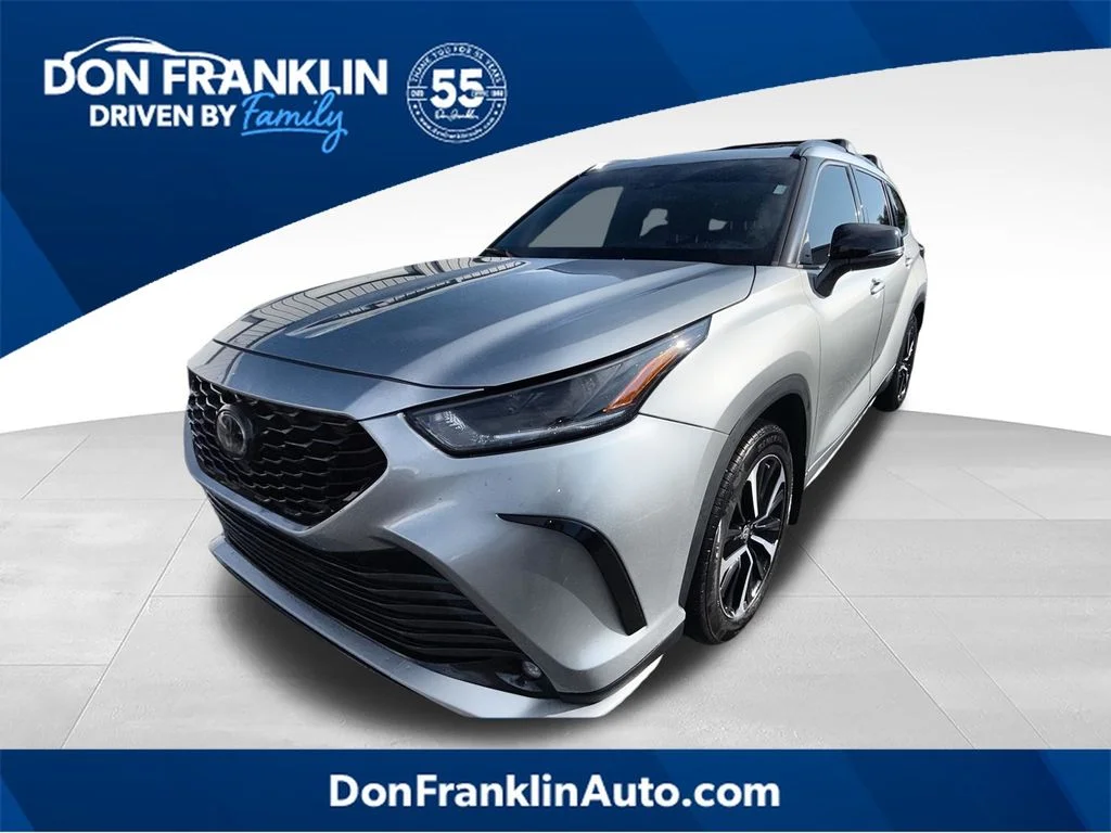 Used 2022 Silver Toyota XSE image 1