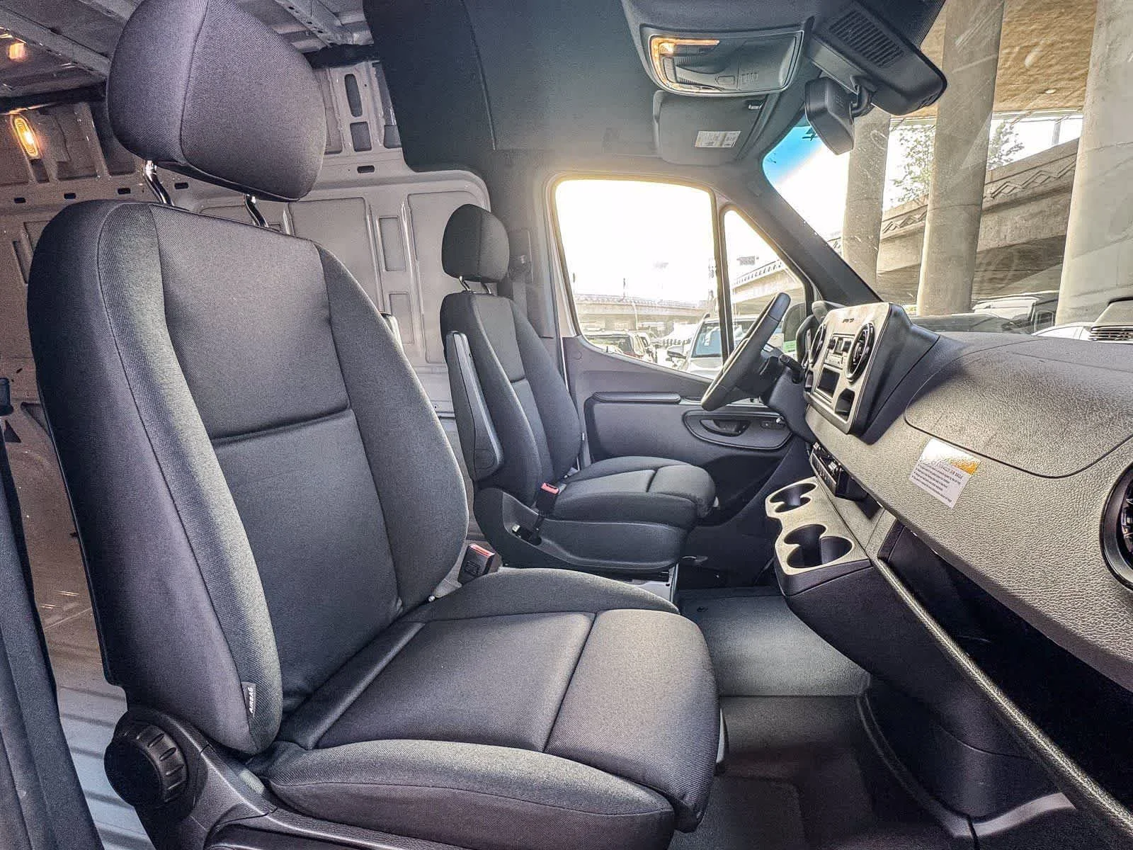 New 2026 Arctic White Mercedes-Benz Cargo 170WB High Roof RWD 2.0L I4 Diesel Turbo SO image 15