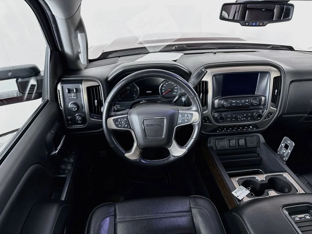 Used 2019 Red Quartz Tintcoat GMC Denali image 23