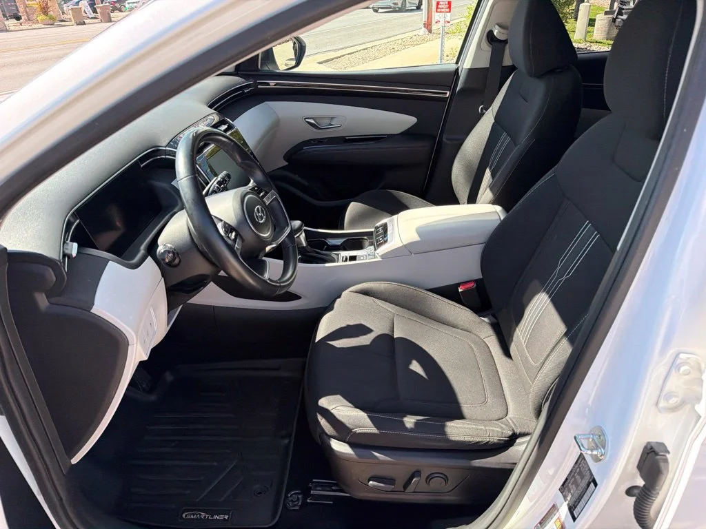 Used 2022 Gray Hyundai SEL image 18