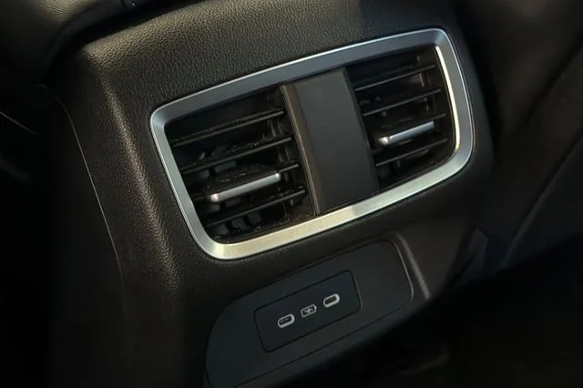 Used 2025 Urban Gray Pearl Acura Technology Package image 17